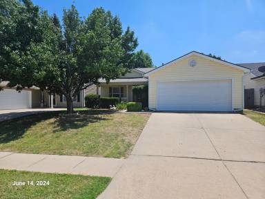 Main picture of 416 Dayflower Ln