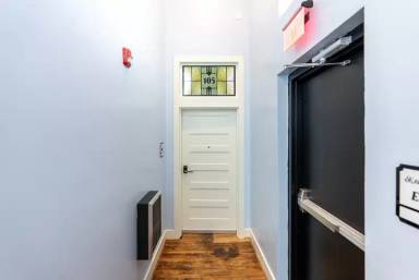 Main picture of 157 N Main St