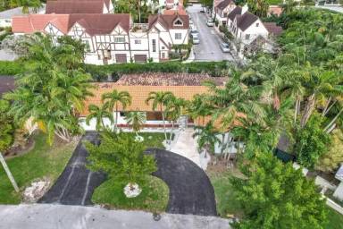 Main picture of 3655 Riviera Ct