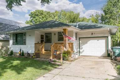 Main picture of 345 12th St SW