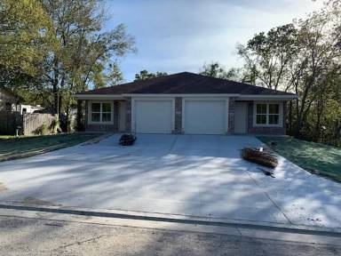 Main picture of 114 E Valley Rd