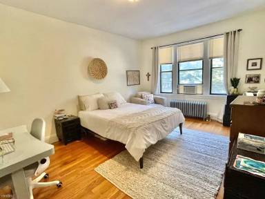 Main picture of 57 Longwood Ave