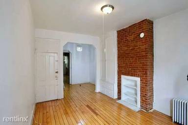 Main picture of 680 Metropolitan Ave