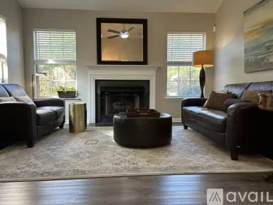 Main picture of 100 Sir Richard Ln