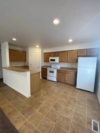 Main picture of 694 N Gray Cloud Way