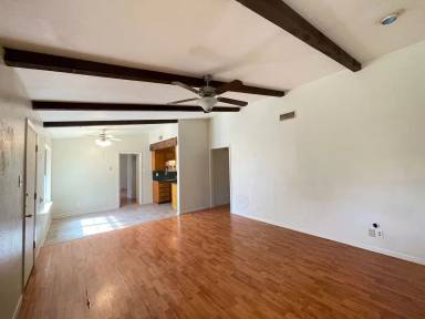 Main picture of 1310 Farhills Dr