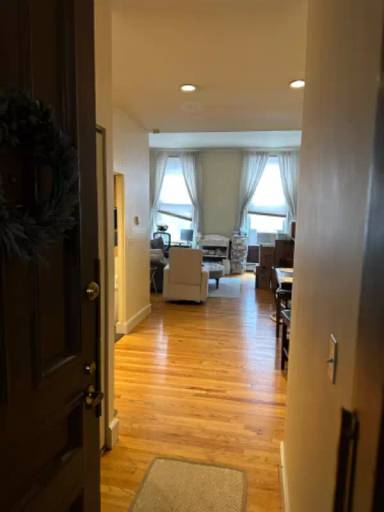 Main picture of 277 Beacon St