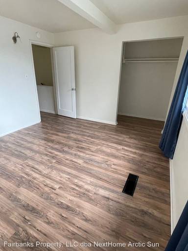 Main picture of 1217 McCarty Ave