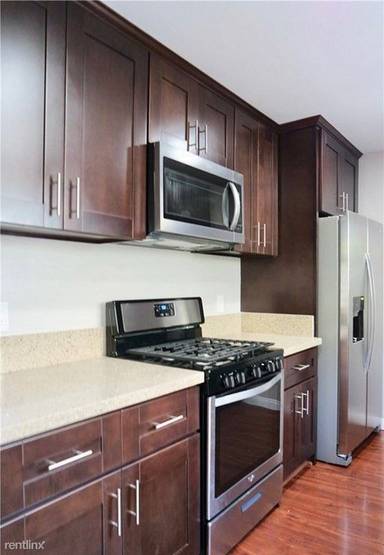 Main picture of 732 Portola Ter