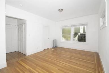 Main picture of 1955 LEAVENWORTH Apartments