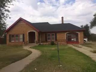 Main picture of 223 N Floyd Ave
