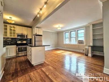 Main picture of 540-48 W Surf St