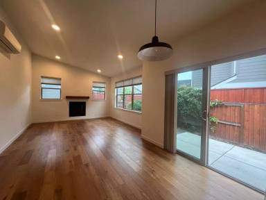 Main picture of 40 William Way