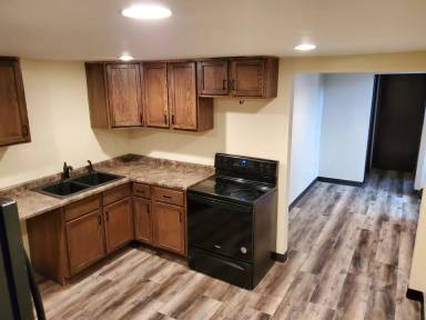 Main picture of 502 4th Ave S