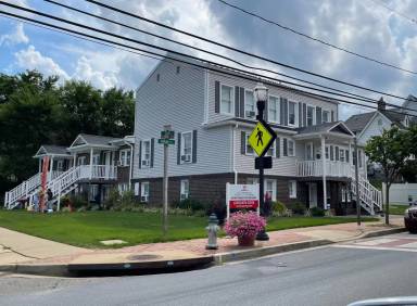 Main picture of 600 Montgomery St