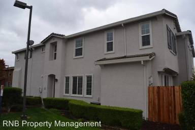 Main picture of 503 Luella Ln