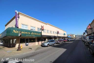 Main picture of 115 E Main St