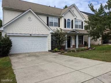 Main picture of 1320 Emory Ln NW