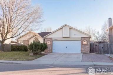 Main picture of 1002 Blue Spruce Dr