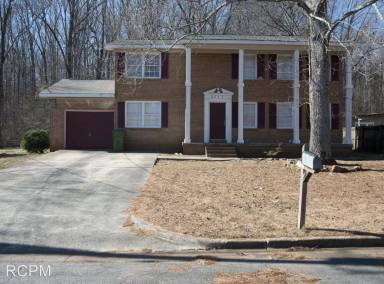 Main picture of 6217 Menifee Dr NW