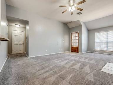 Main picture of 6900 NW 134th Ter