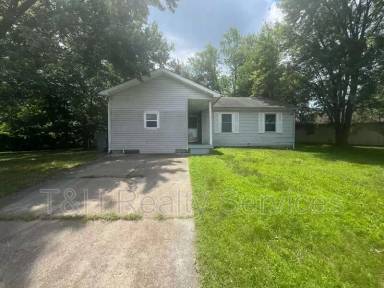 Main picture of 2605 N Tacoma Ave