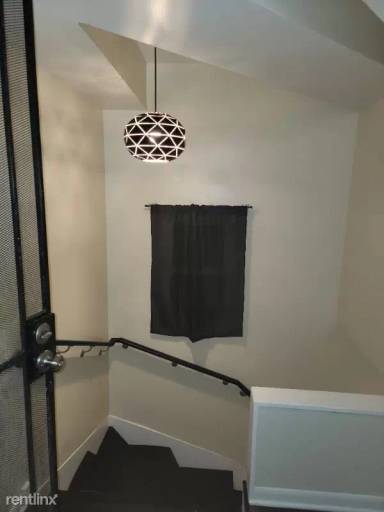 Main picture of 12340 Maple Ave