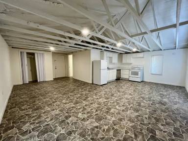 Main picture of 2208 20th St