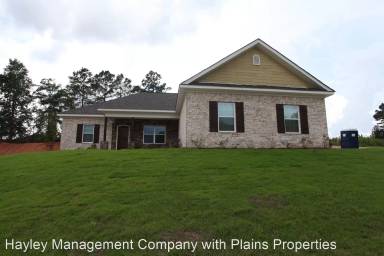 Main picture of 2671 Sophia Ct