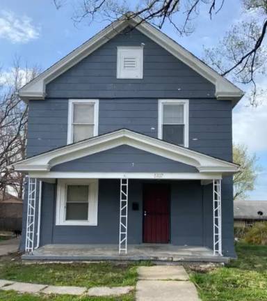 Main picture of 5107 E 26th St