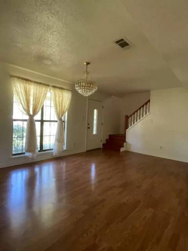 Main picture of 416 Vernon St