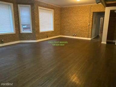 Main picture of 7748 S Essex Ave