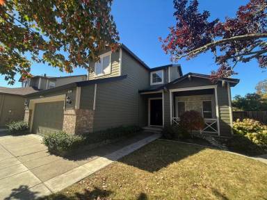 Main picture of 8741 Holly Leaf Dr