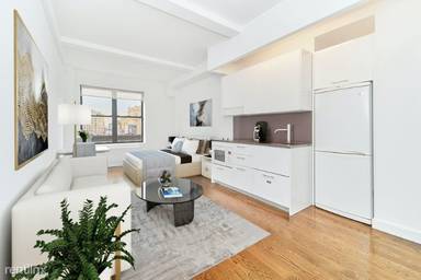 Main picture of The Greystone
