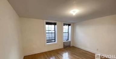 Main picture of 360 Franklin Ave