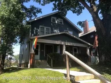 Main picture of 486 Vermont Pl