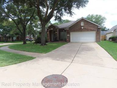 Main picture of 23230 Willow Pond Pl