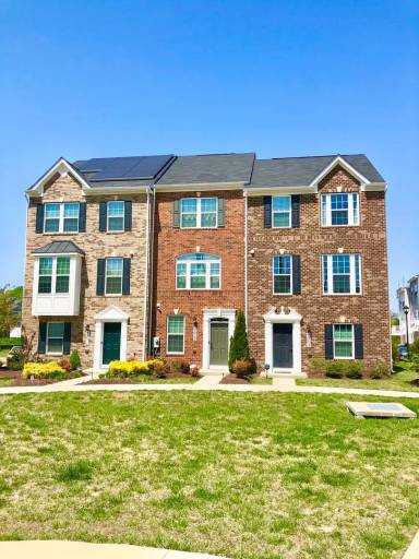 Main picture of 9905 New Pointe Dr
