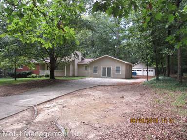 Main picture of 495 Mount Olive Rd