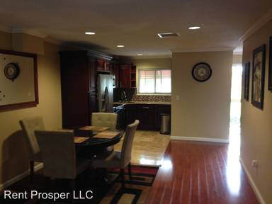 Main picture of 4403 S Semoran Blvd