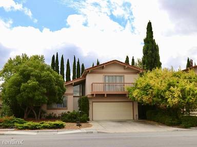Main picture of 948 W Olive Ave