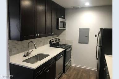 Main picture of 520 W Aldine Ave