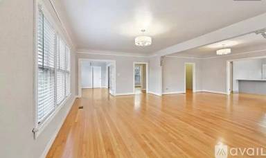 Main picture of 4702 La Branch St