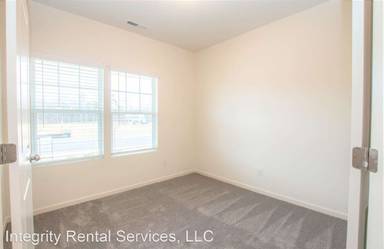 Main picture of Creeks Landing