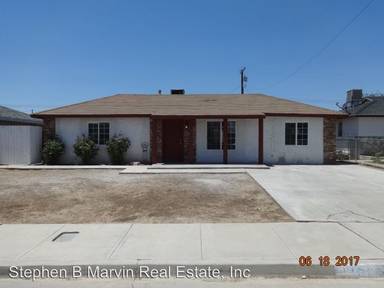 Main picture of 15355 Lucille St