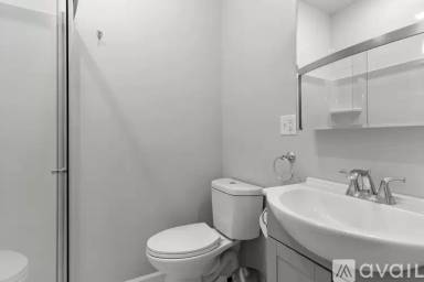 Main picture of 36 Emerson
