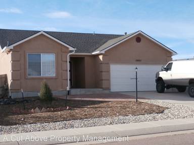 Main picture of 10921 Redington Dr