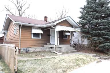 Main picture of 951 N Kealing Ave