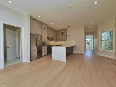 Main picture of 78 Rotteck St