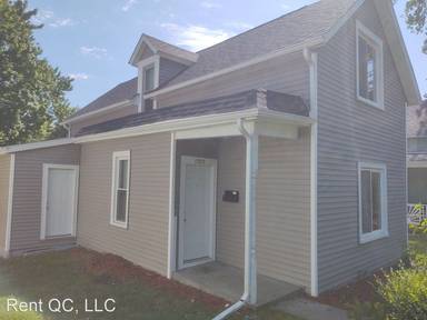 Main picture of 1709 W 9th St